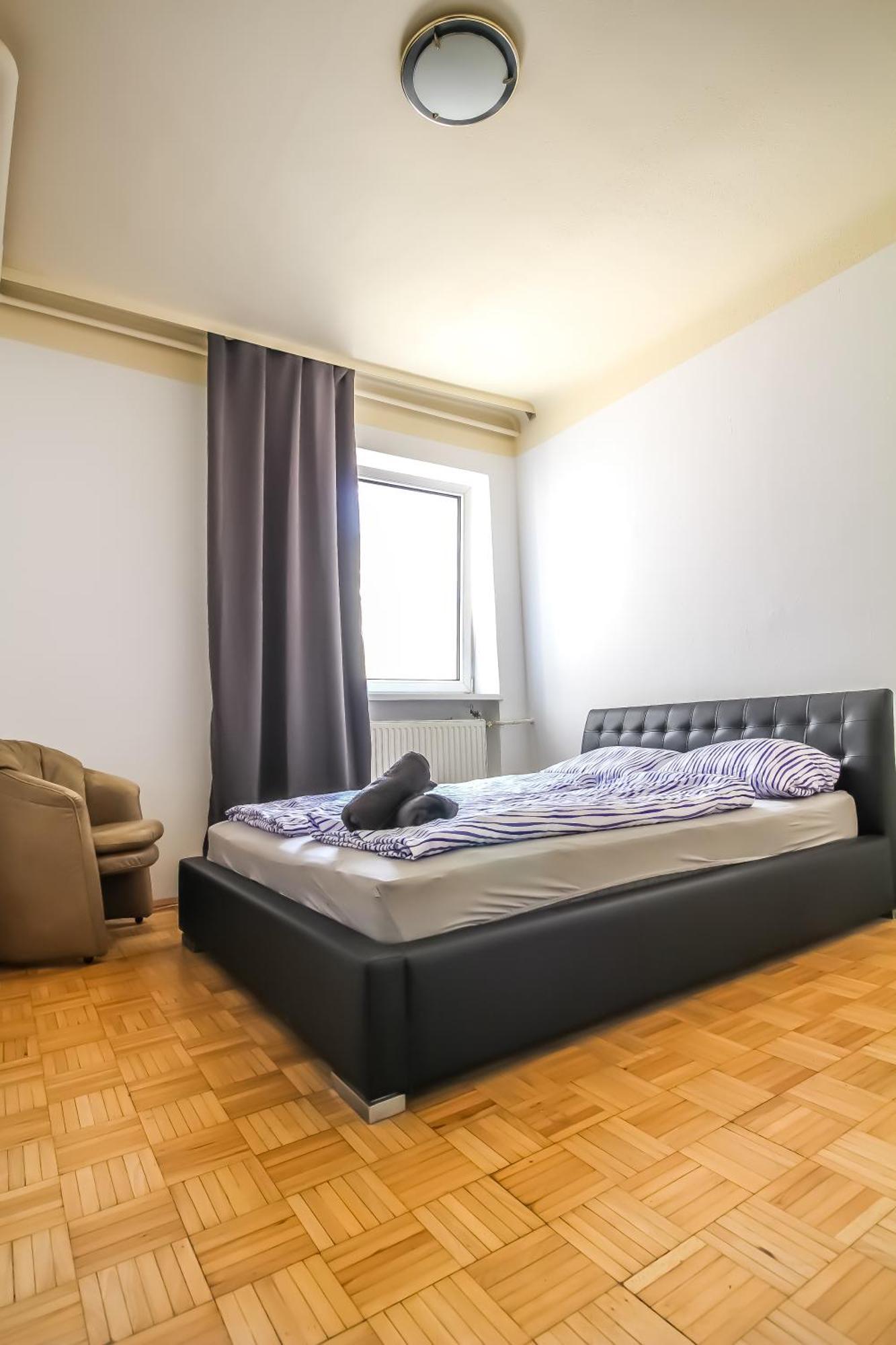 Cozy Rooms - U3 Hutteldorferstrasse Wien Ngoại thất bức ảnh